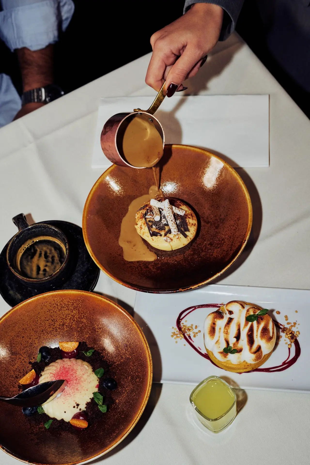 Dessert met karamelsaus